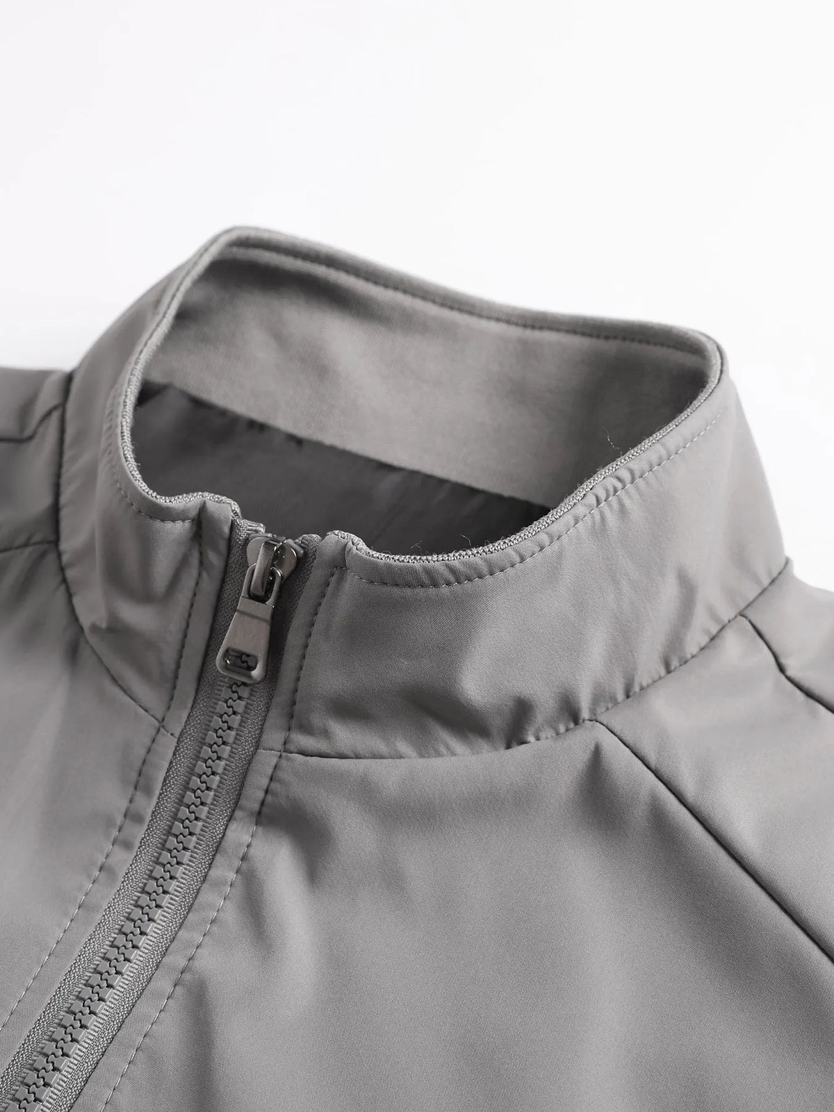 Men's Spring and Autumn Thin Casual Jacket Solid Color Stand Collar Cardigan Jacket Men's Outdoor Sports Casual Versatile Top